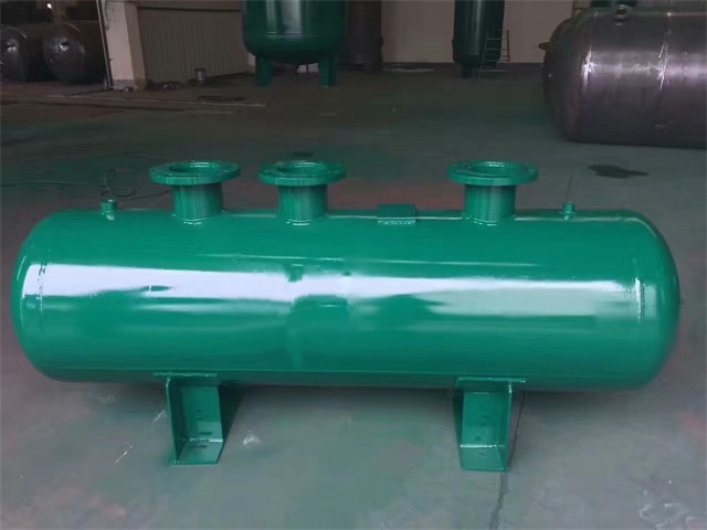 南沙南沙南沙蒸汽分气缸1.jpeg